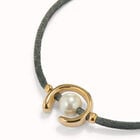 Black cord bracelet with a pearl